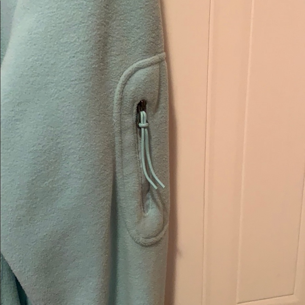 Jacket - Picture 3 of 4